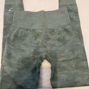 Gymshark leggings, Green, Size S